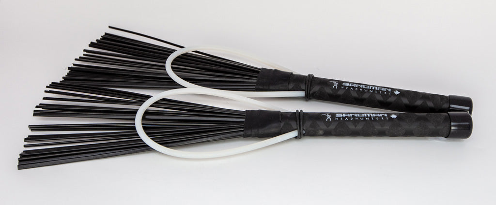 HeadHunters Sandman — polypropylene filaments with adjustable nylon hoop. Big fat snare sound and auto-focus cymbal connection. Made in Canada.
